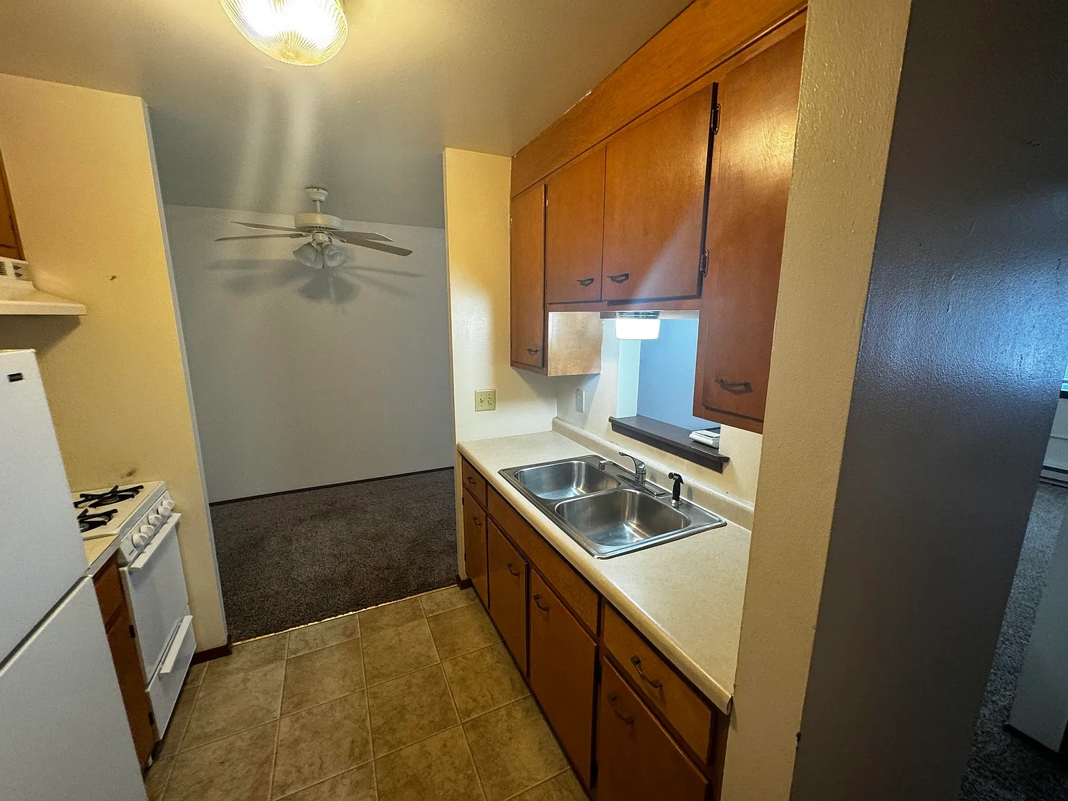 Candlelight Apartments – photo 5