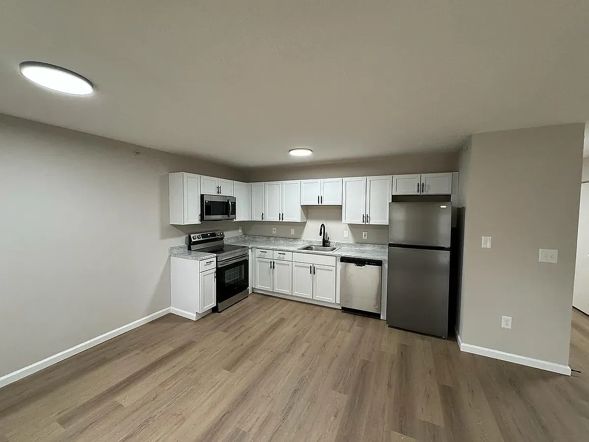 Elm Point Apartments – photo 4