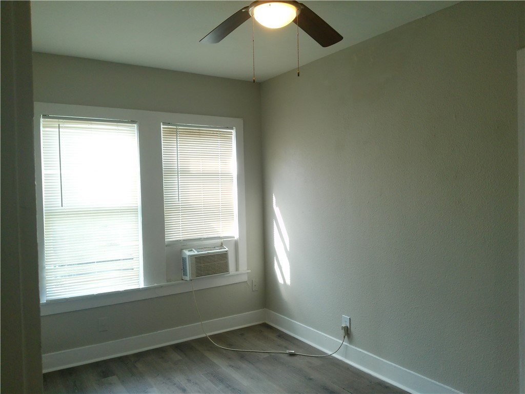1559 18th St – photo 5