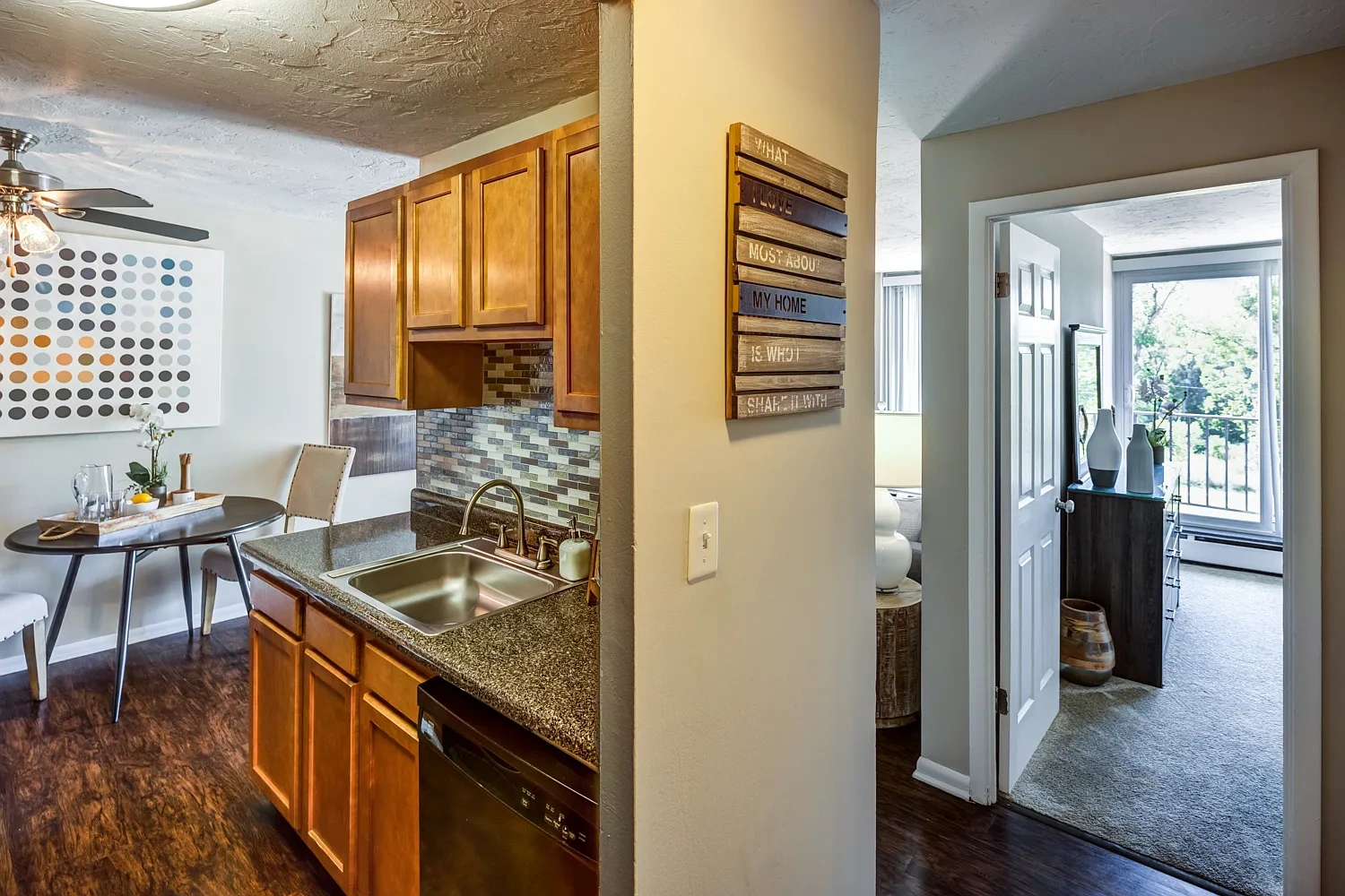 Solon Club Apartment Homes – photo 1