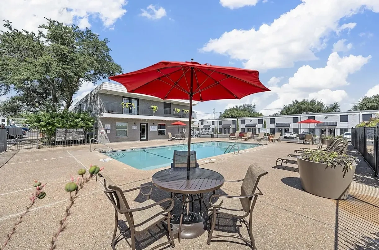 Brookside Apartments – photo 3