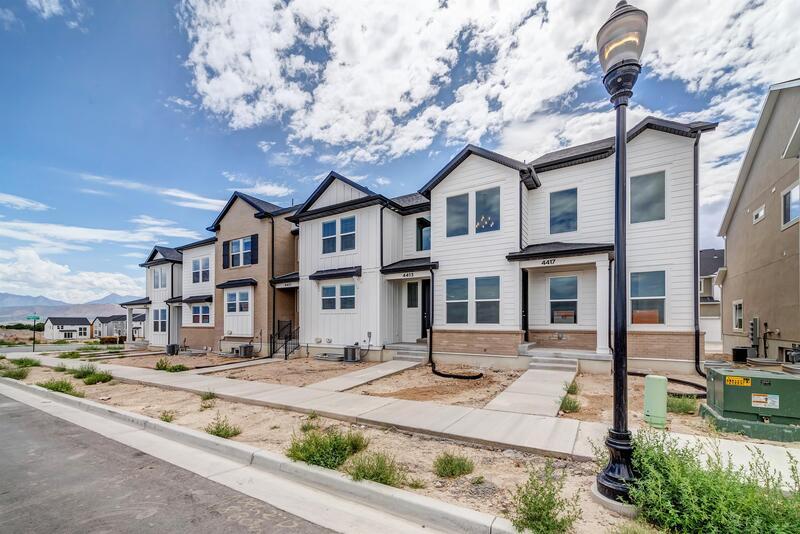 3904 Hardman Way – photo 2