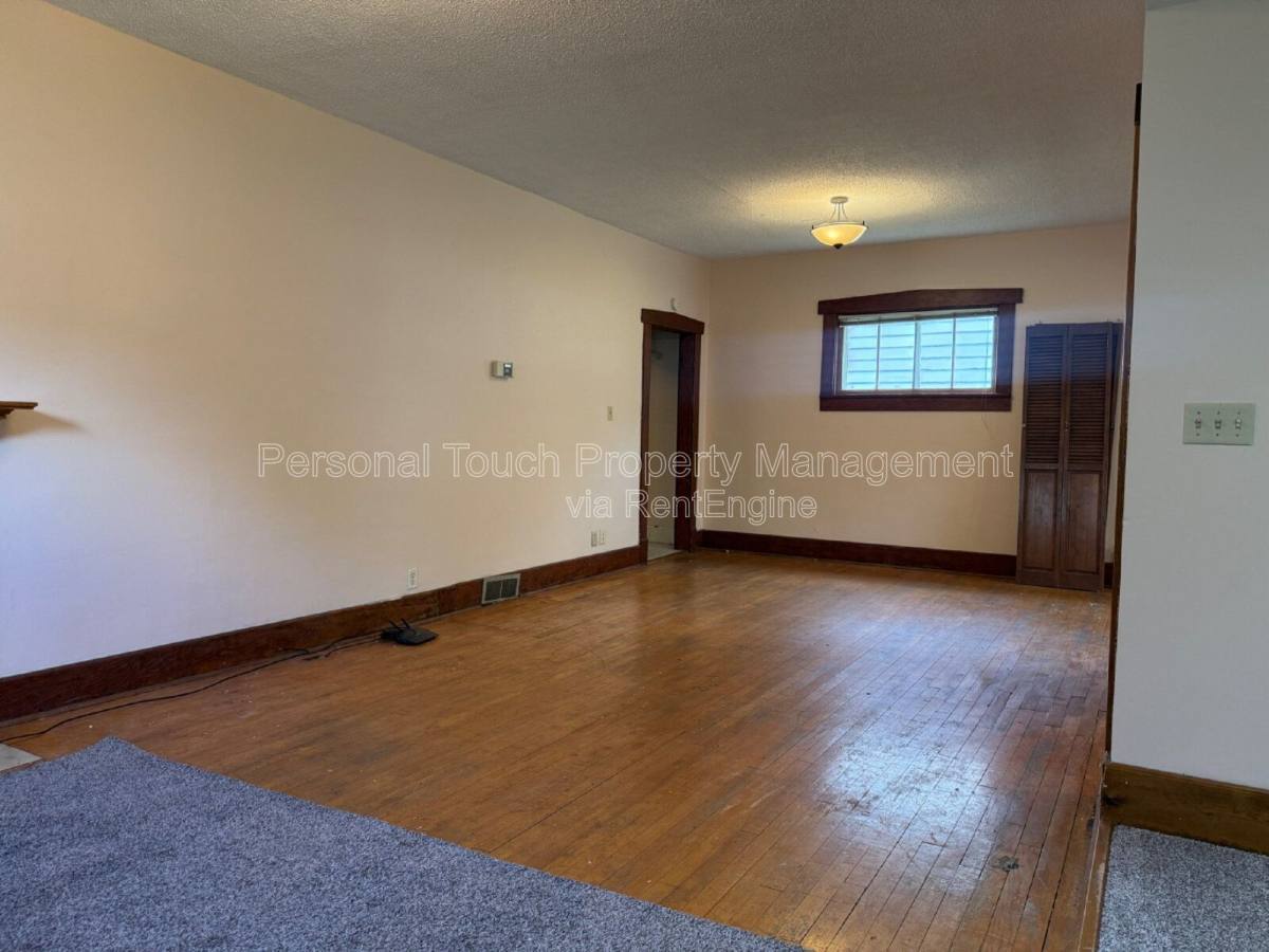 820 11th St N – photo 3