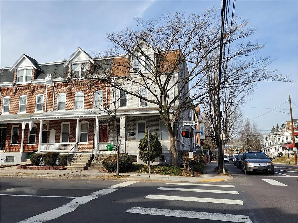 1501 W Turner St unit 2 – photo 2
