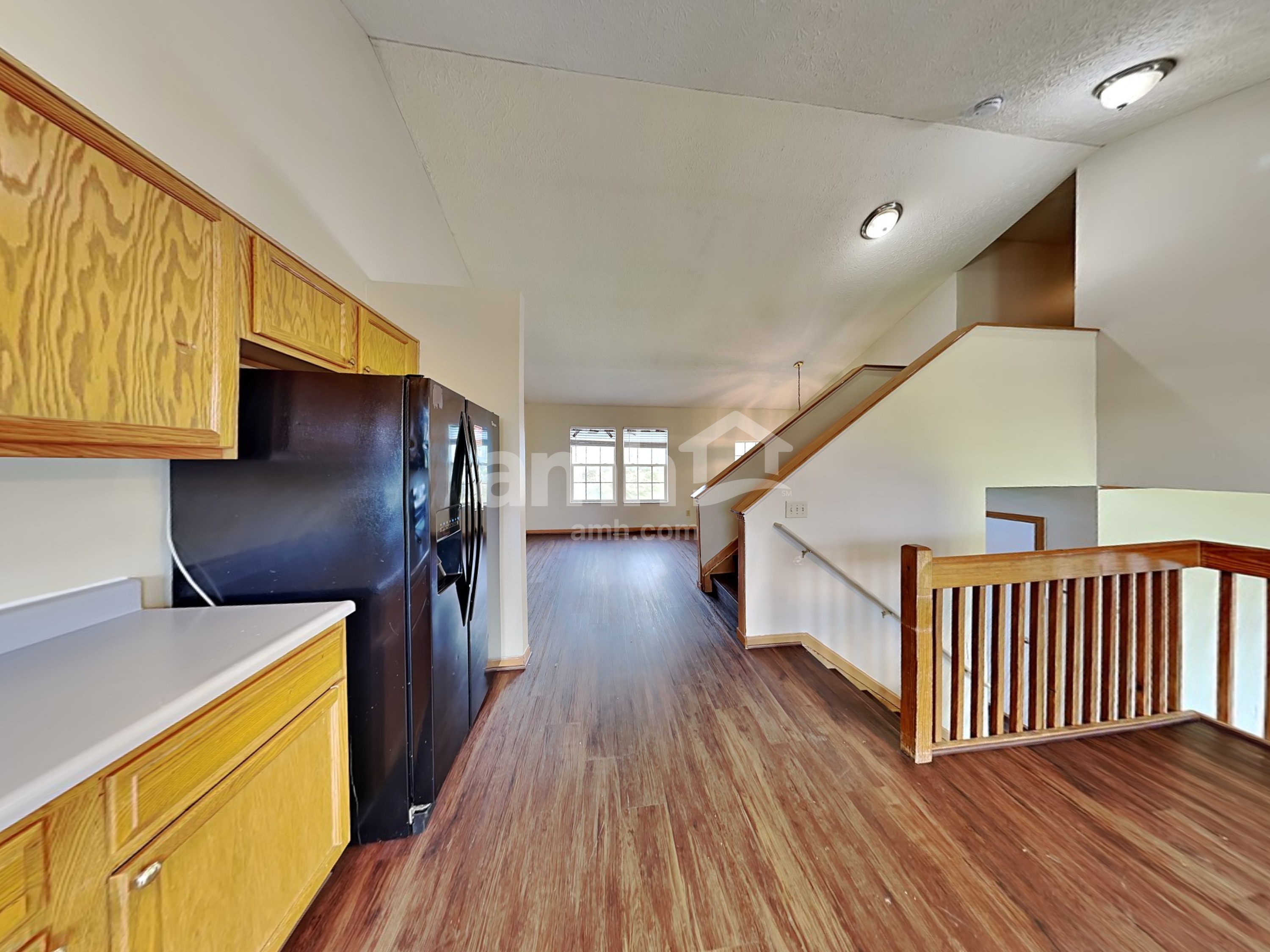 5448 Longworth Dr – photo 4