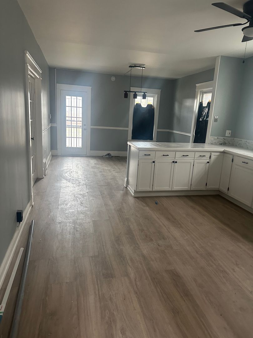 15637 Halliday Ave unit 1 – photo 1