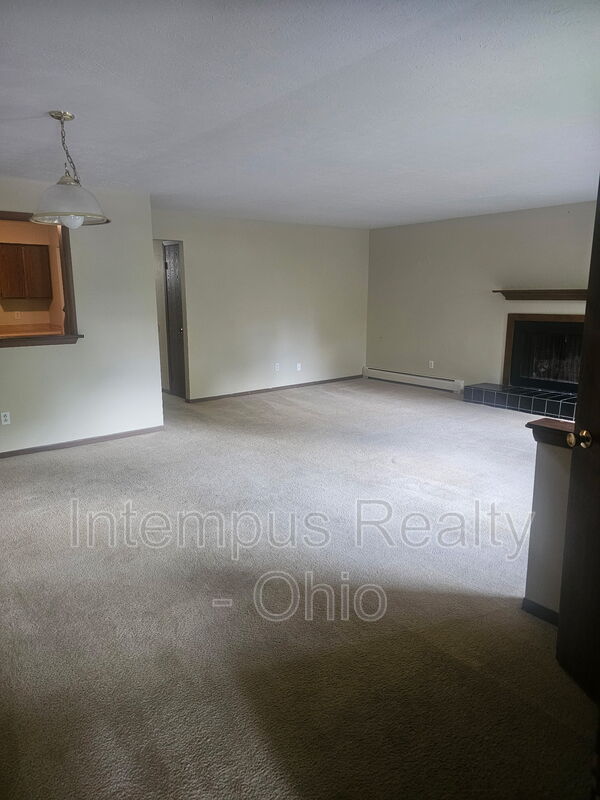 6321 St Andrews Dr unit 10 – photo 2
