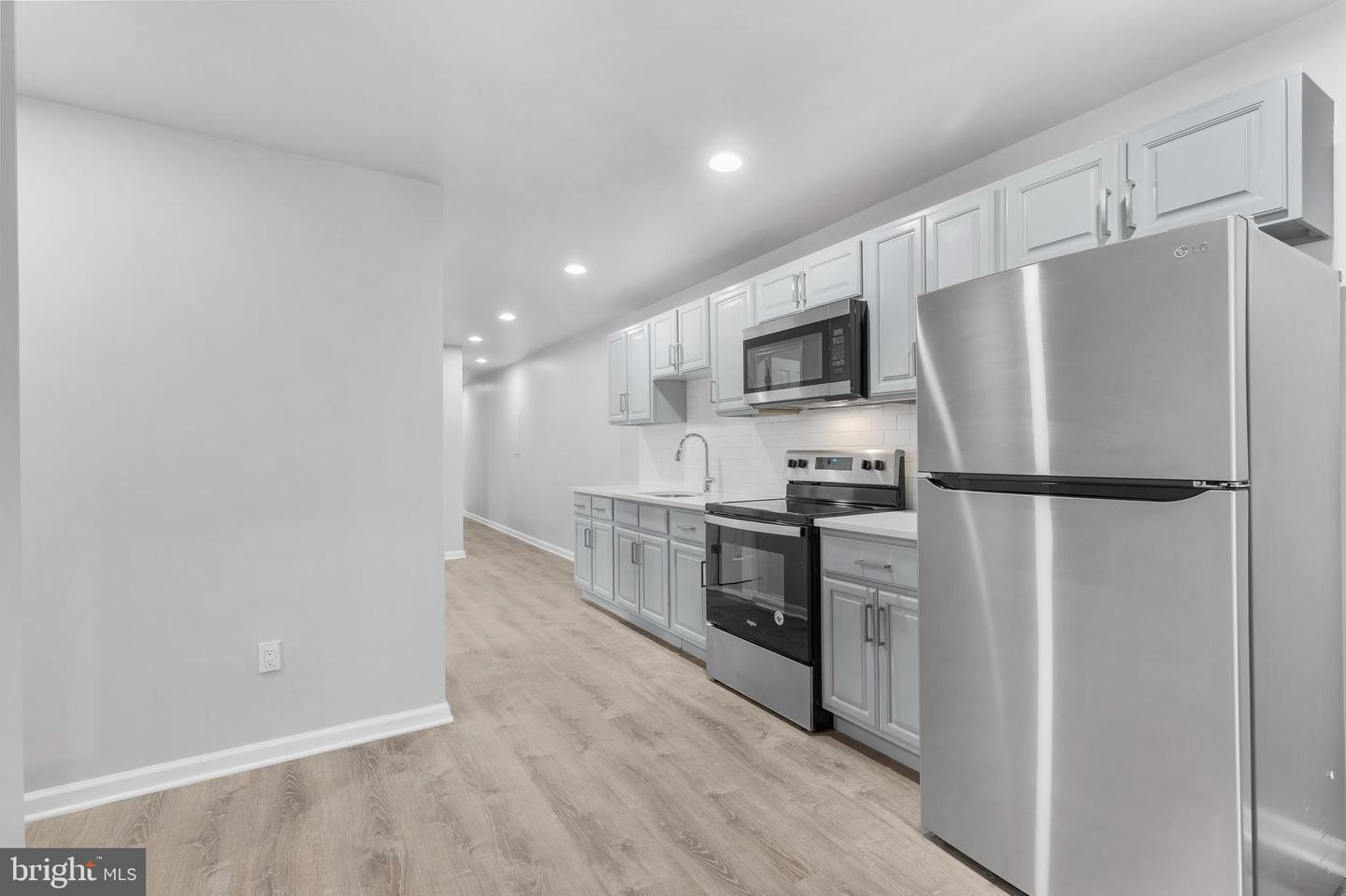 69 Slocum St – photo 4