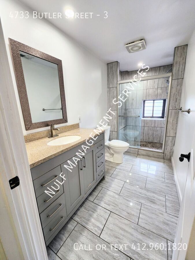4733 Butler St – photo 3