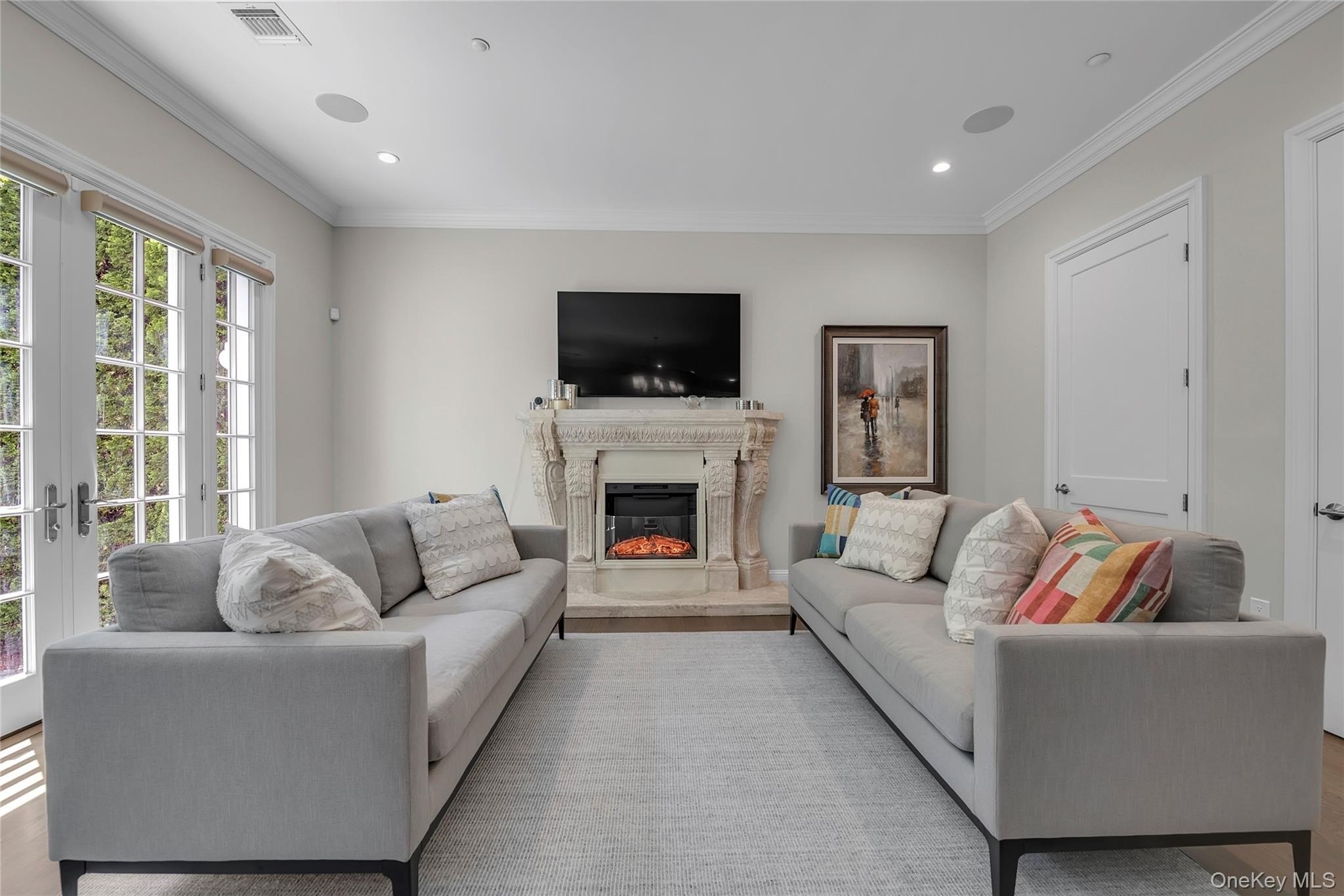 402 Grist Mill Cir – photo 2