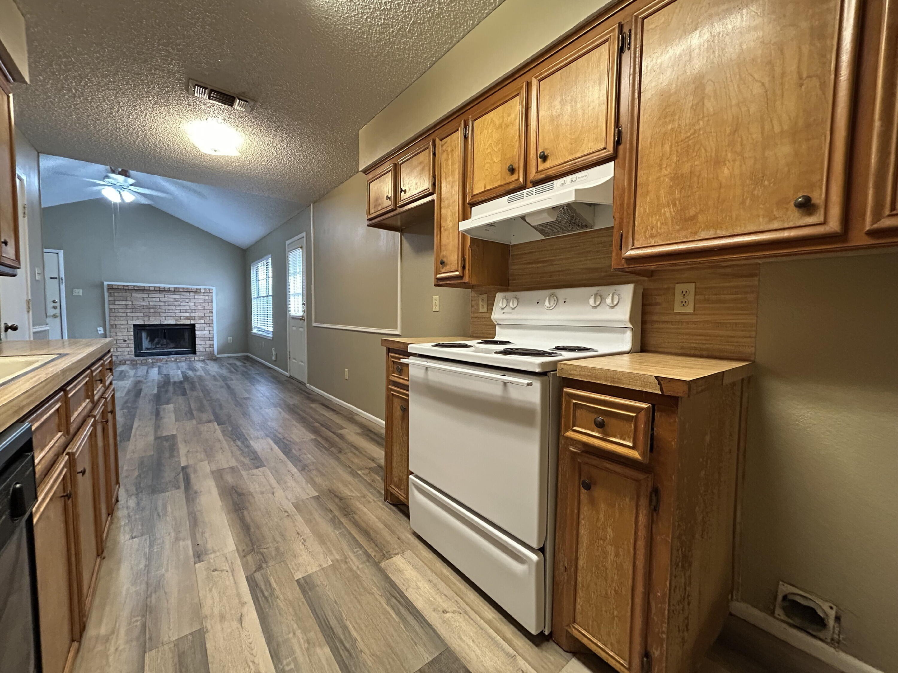 6101 37th St #B – photo 5