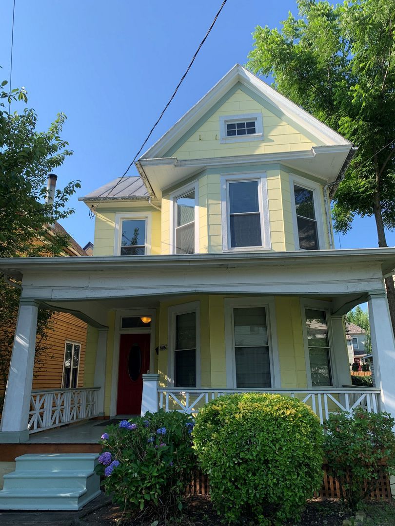 606 Elm Ave – photo 1