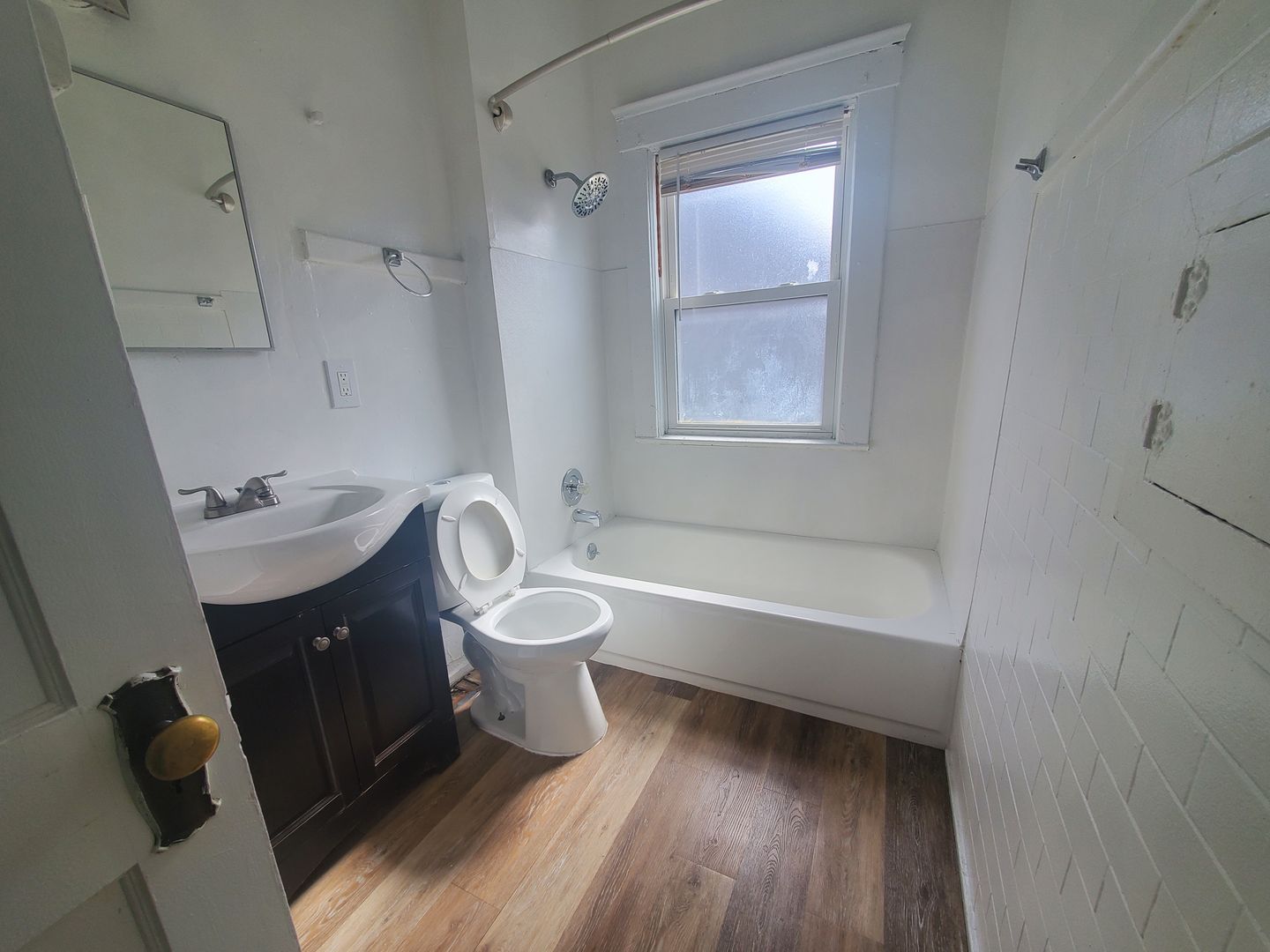 1446 E 115th St unit 4 – photo 5