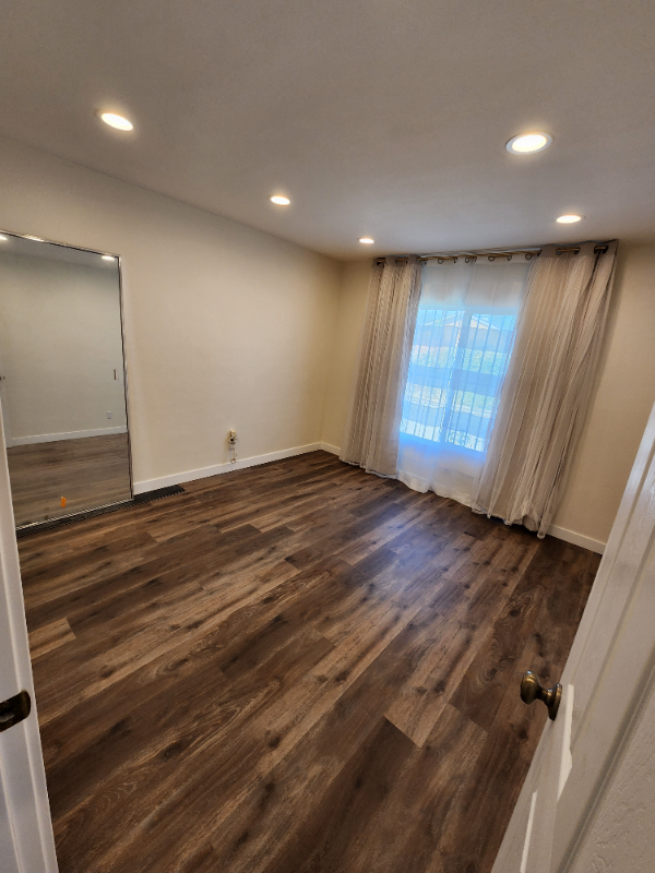 1364 Belle St unit 1 – photo 4