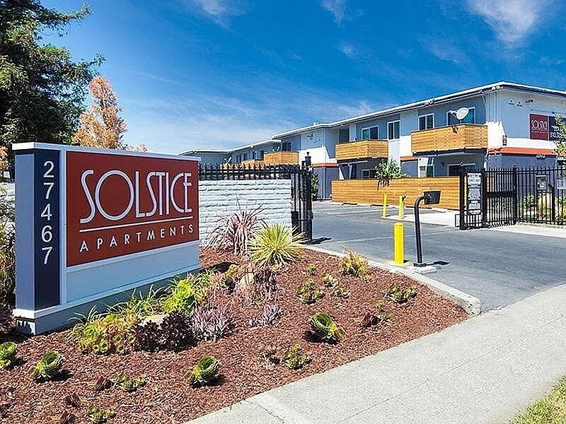 Solstice Apartments – photo 2