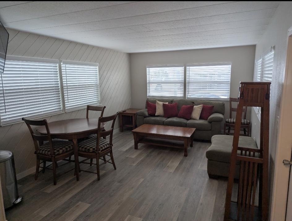 1610 Ohio Ave – photo 2