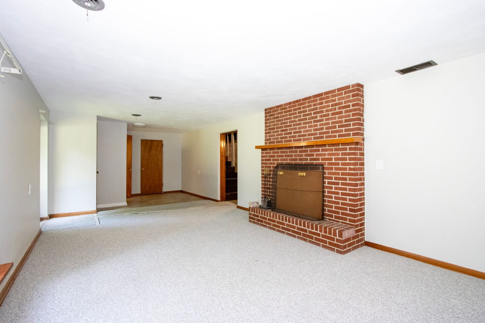 11018 Mt Eaton Rd N – photo 4