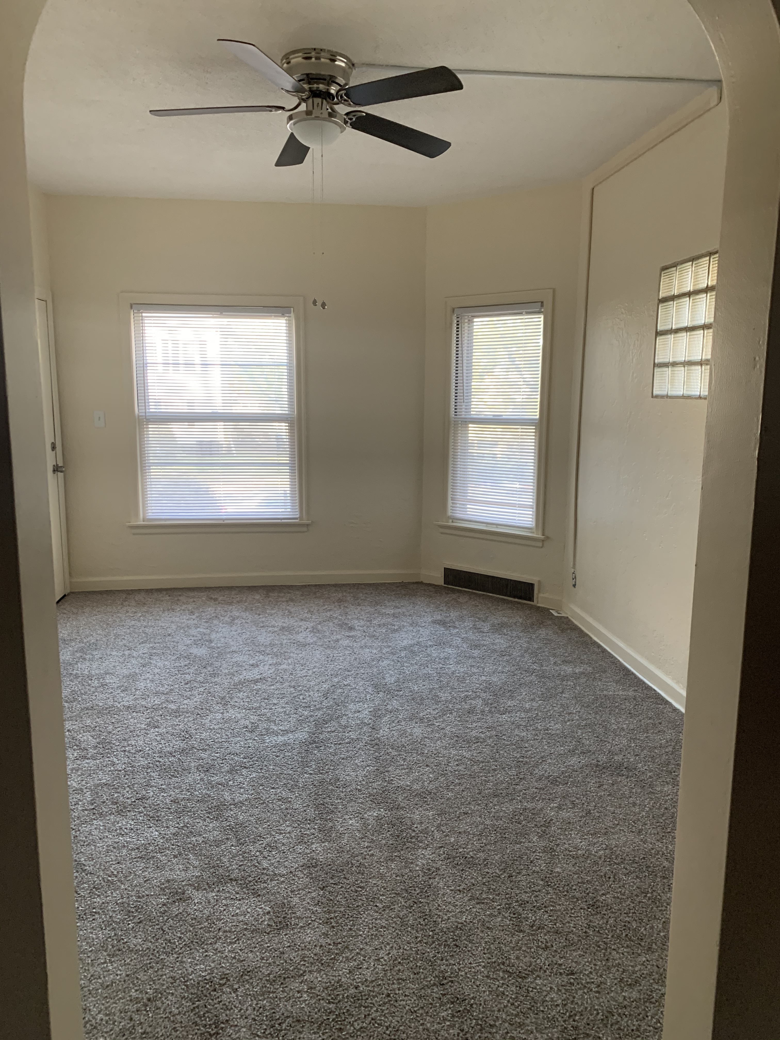 370 S State St unit 2 – photo 5