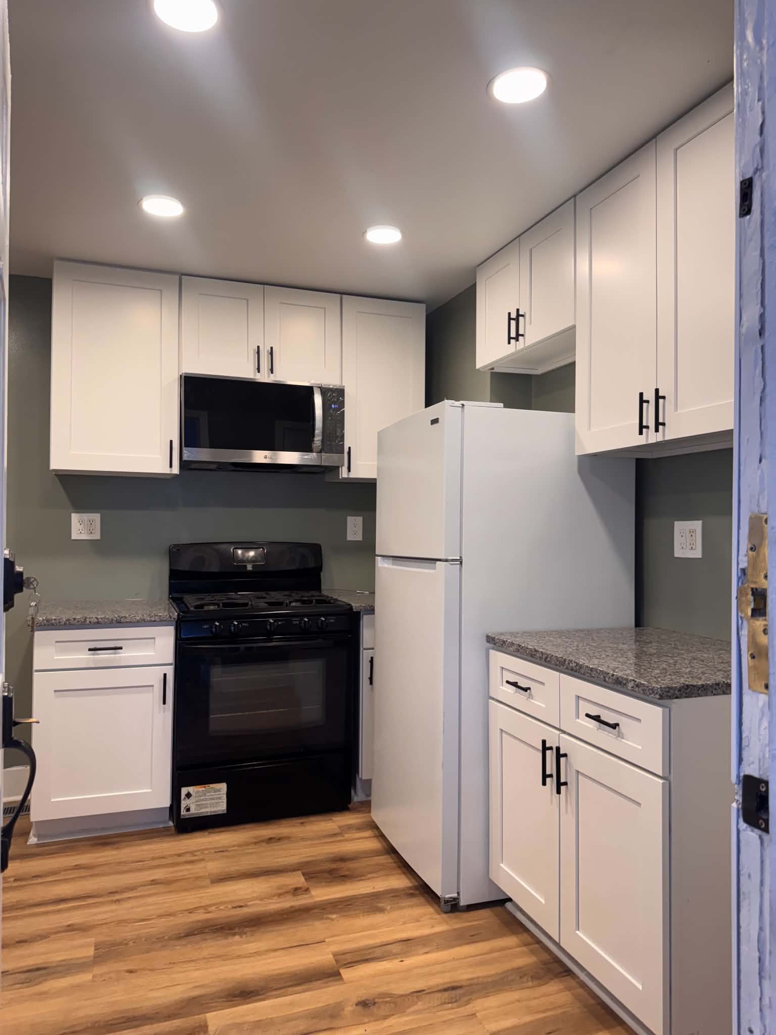 437 W Main St unit 2 – photo 3