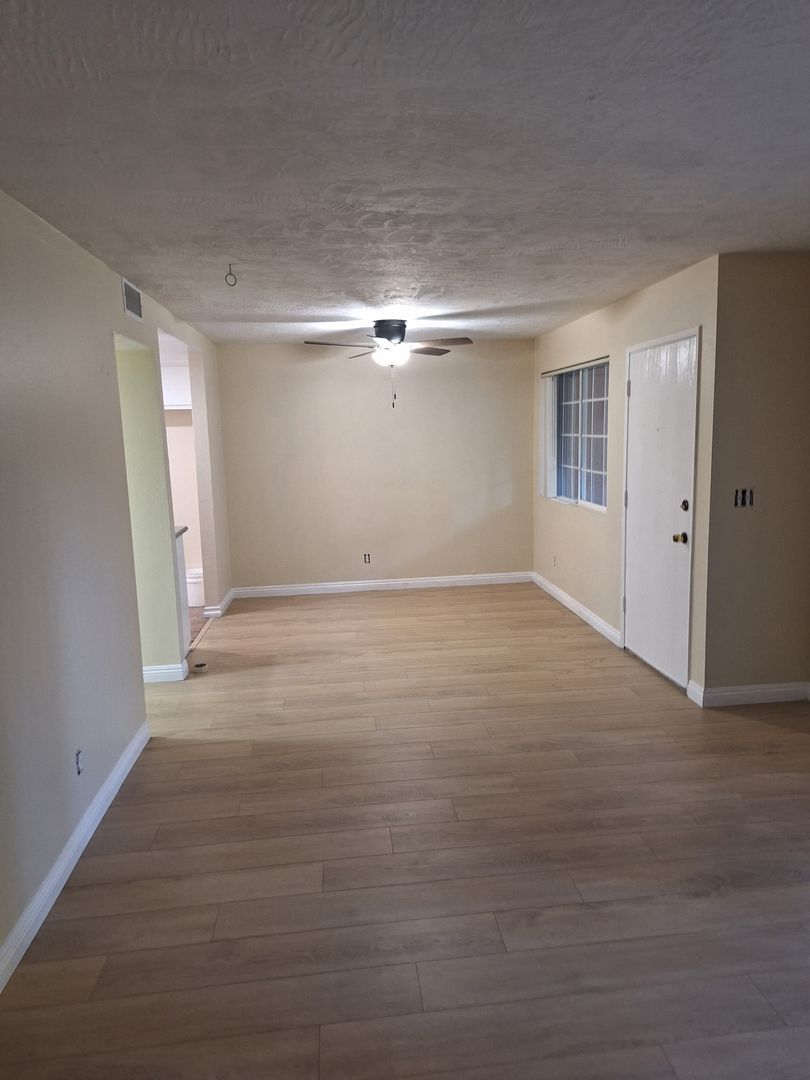 1249 Edwards St unit 30 – photo 5