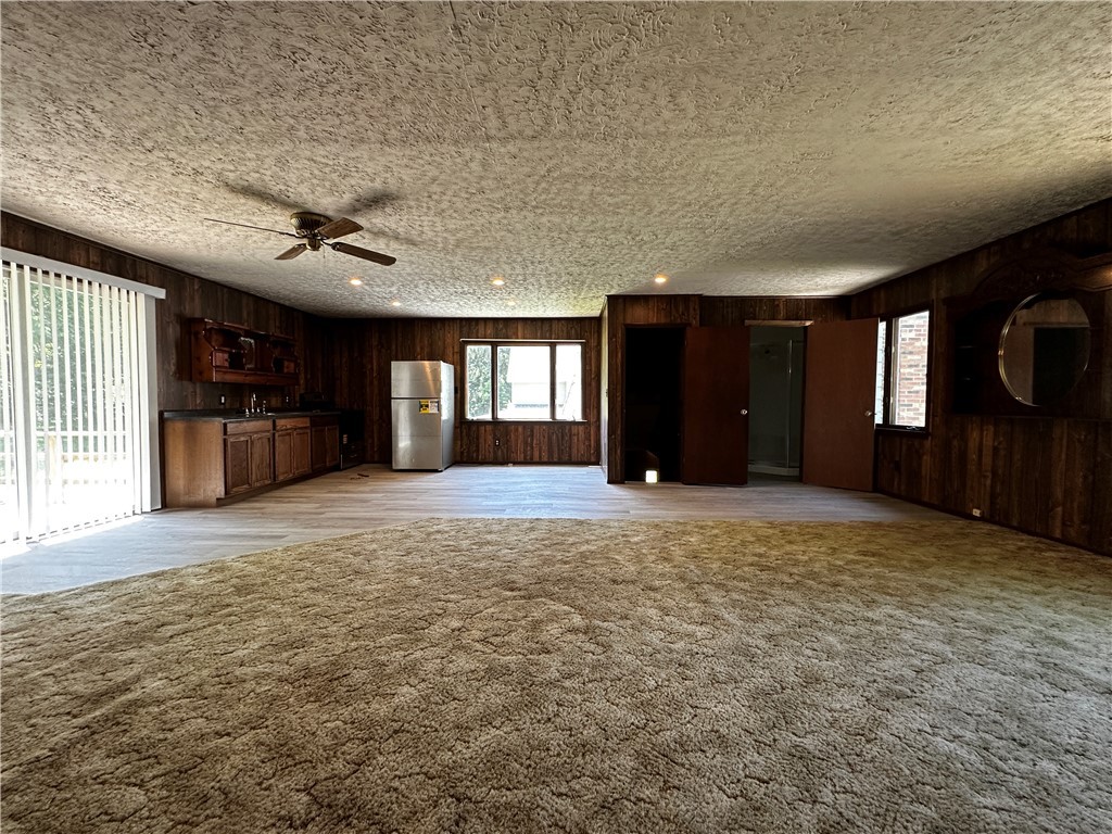 8232 Mercer St unit 2 – photo 5