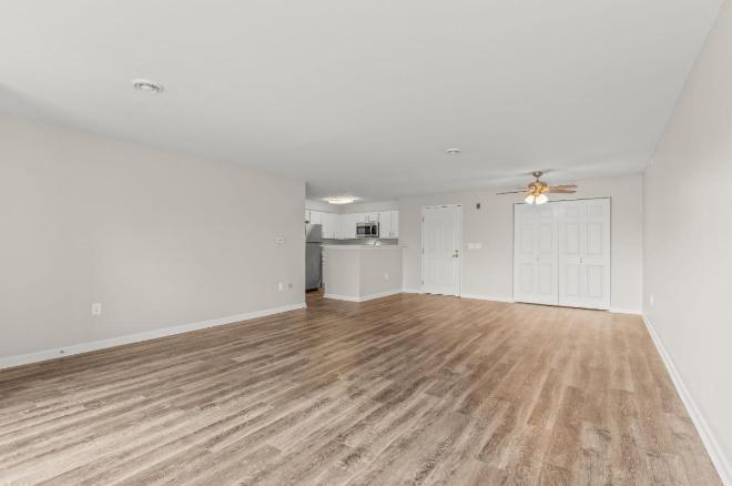 18400 IL-120 – photo 3