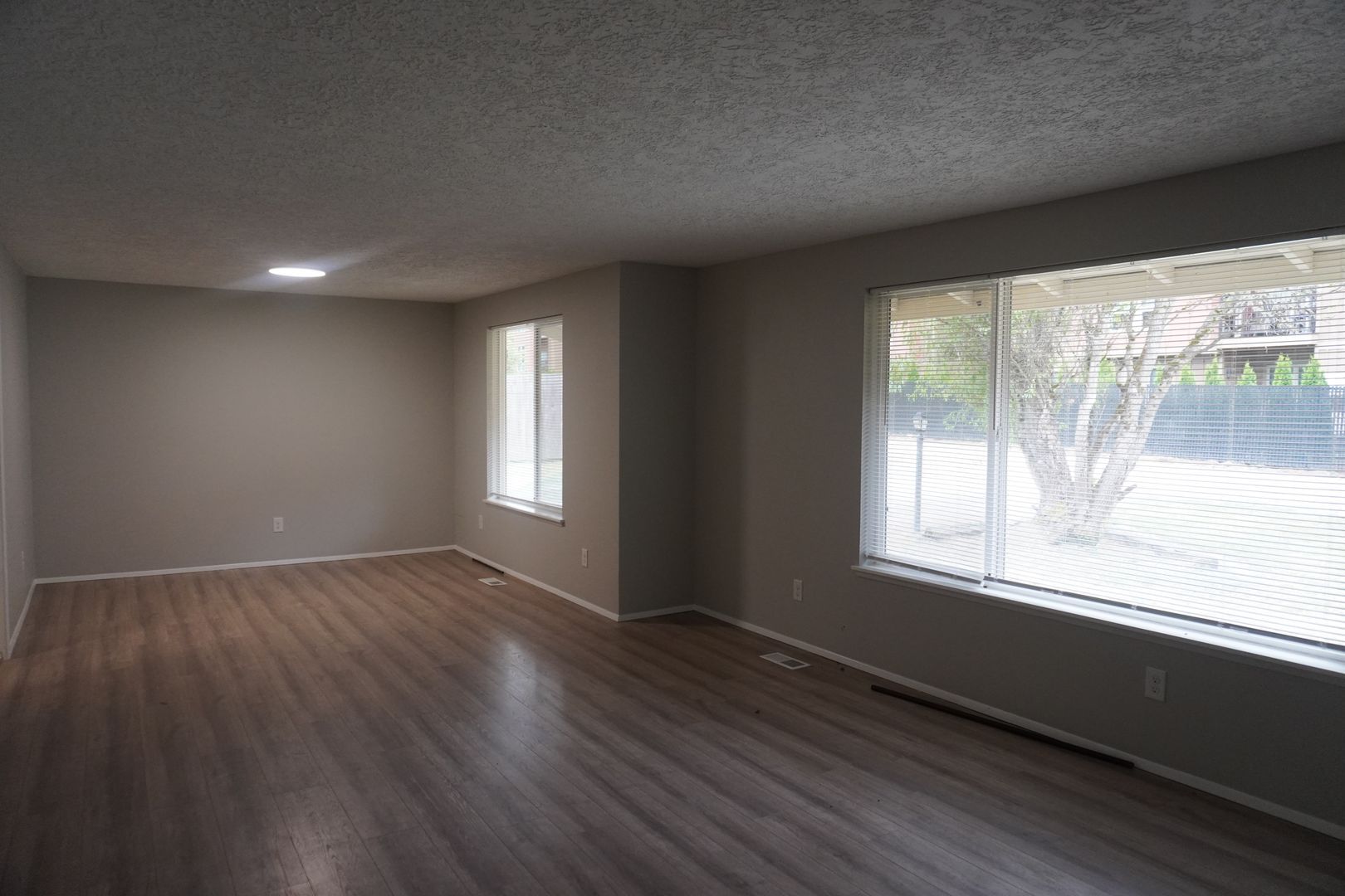 2238 NE 179th St – photo 2