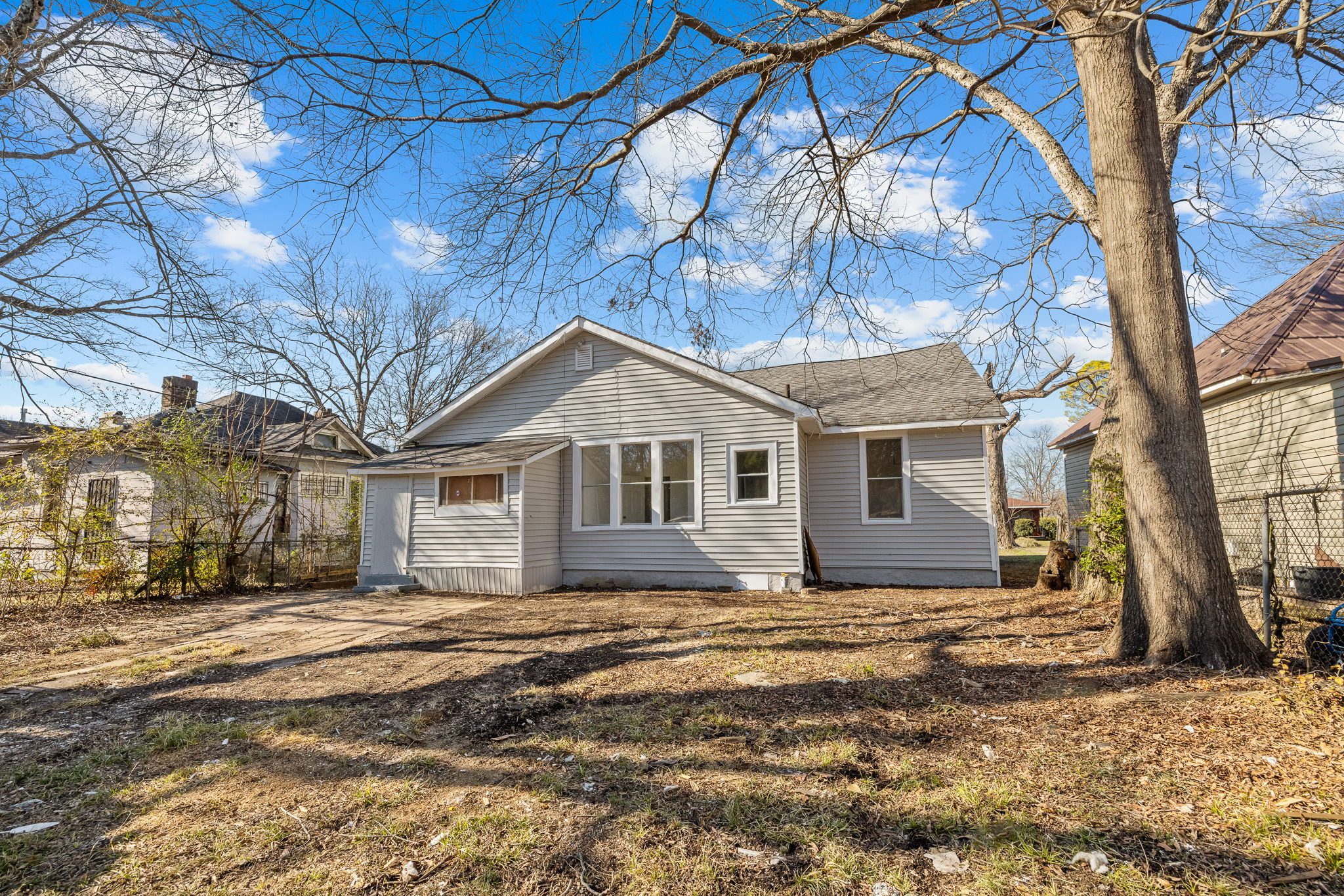 1217 Fulton Ave SW – photo 5