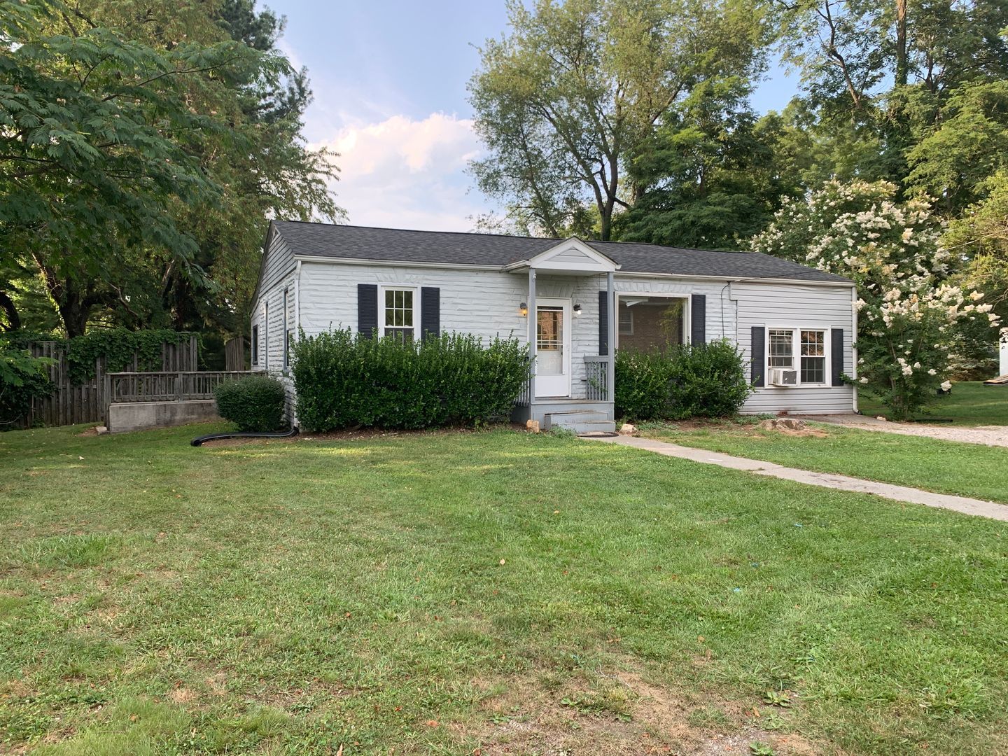 1708 Grayland St – photo 1