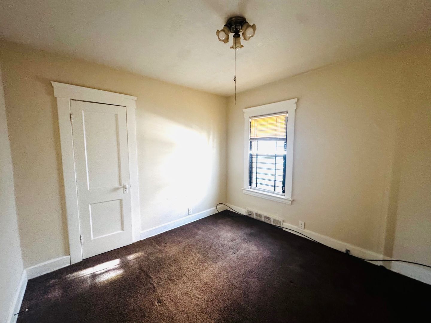 14012 Glendale Ave unit Unit 1 (down) – photo 2
