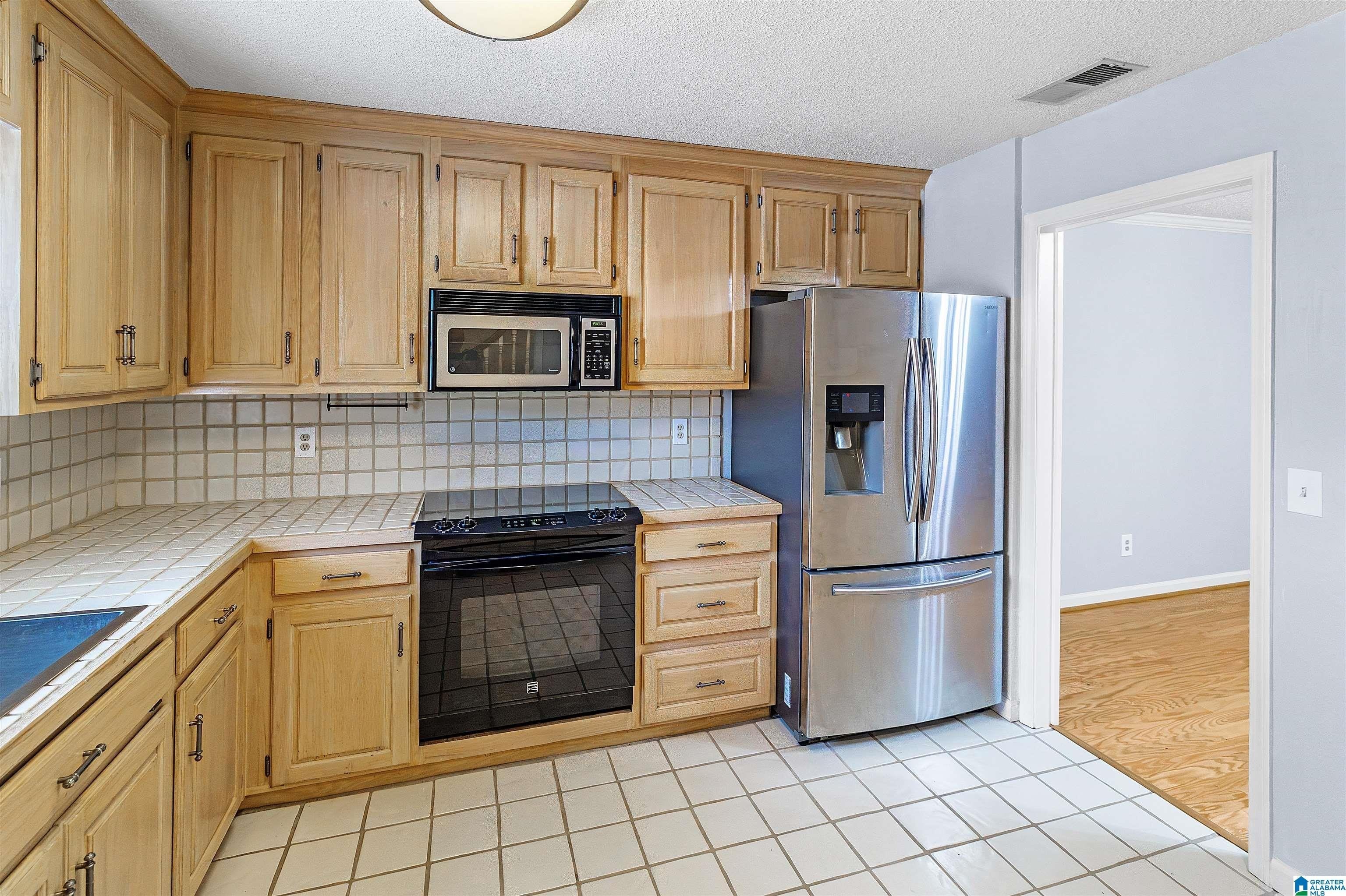 3416 Wisterwood Ln – photo 2