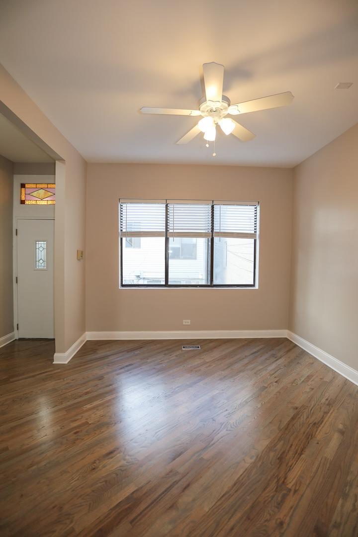 2512 N Southport Ave – photo 3