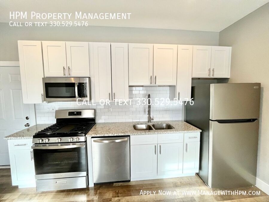 2179 W 11th St – photo 3
