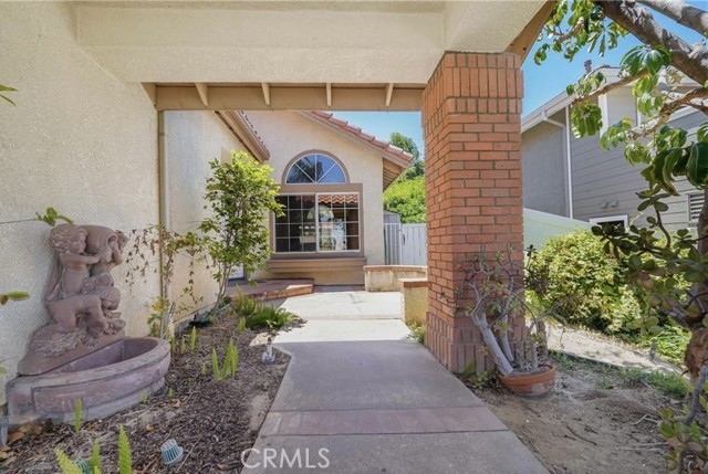 2230 Bloomfield Ln – photo 2