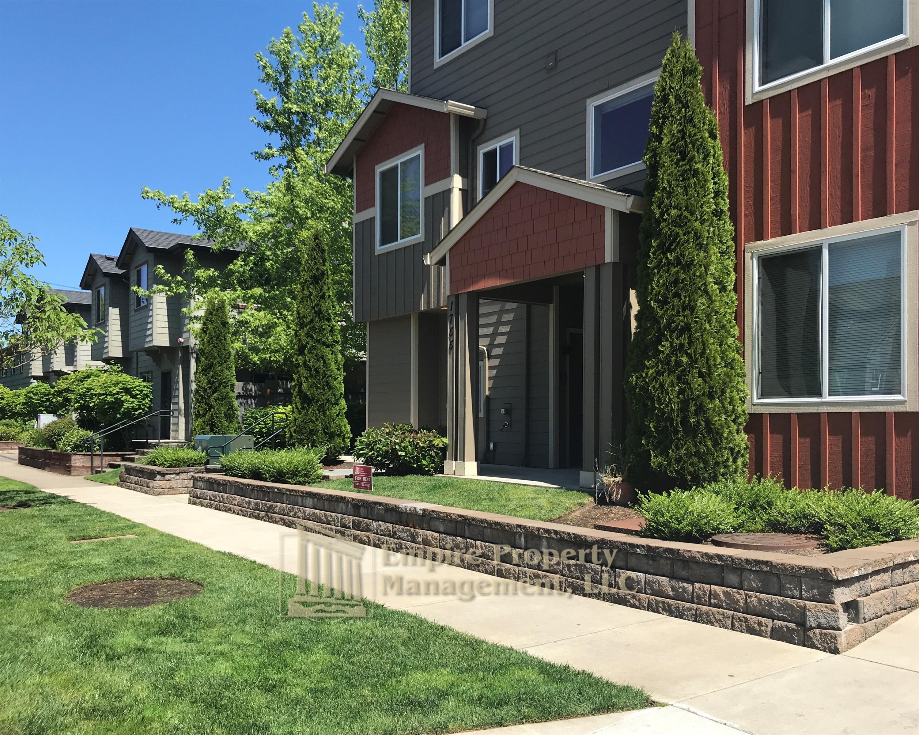 1777 Mill St unit 4 – photo 2