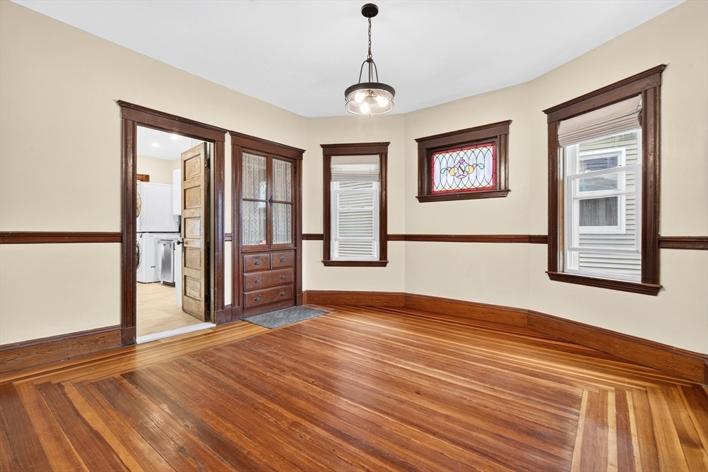 45 Edwin St unit 2 – photo 5