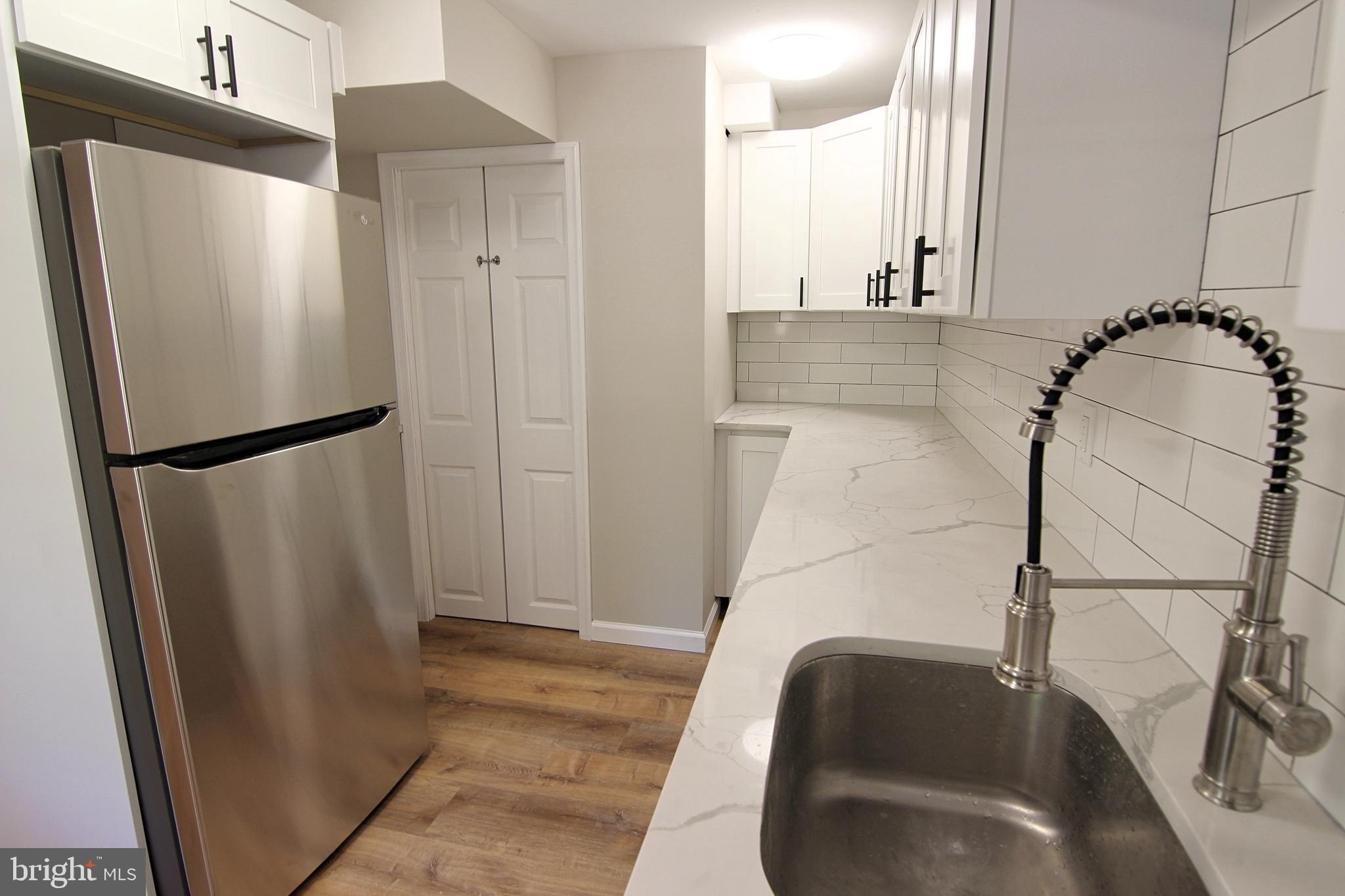 617 Ford St #4 – photo 5