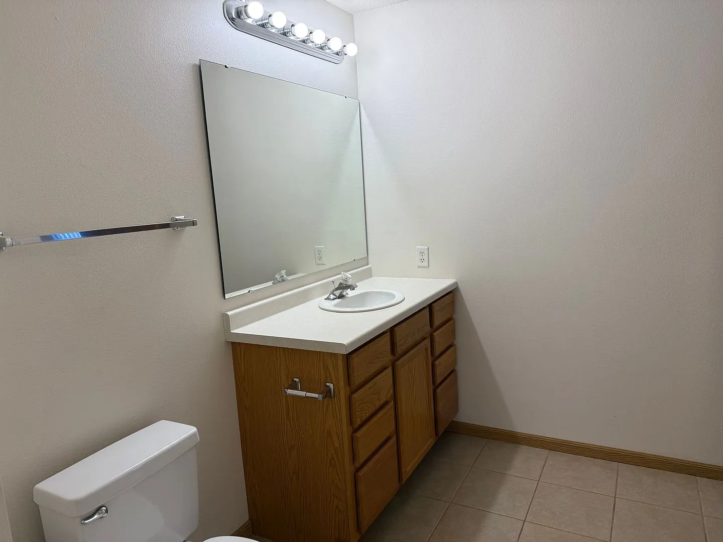 Pointe West II – photo 1