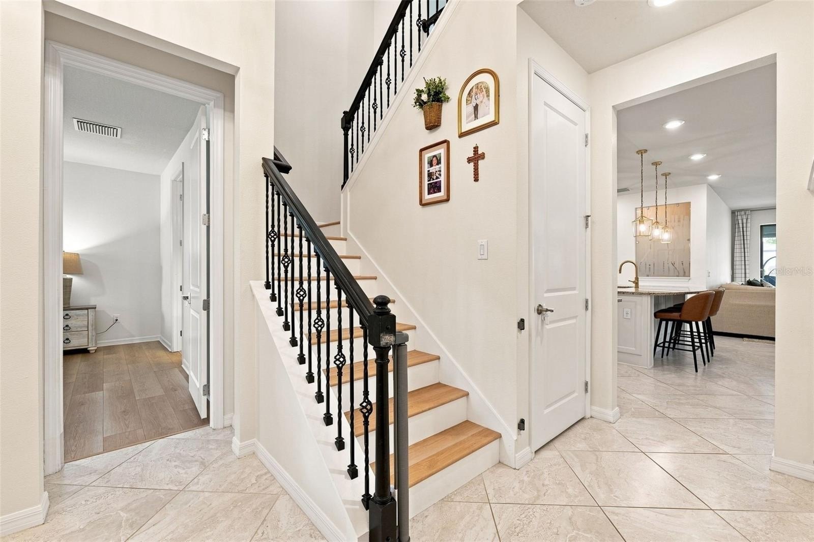 12846 Payton St – photo 5