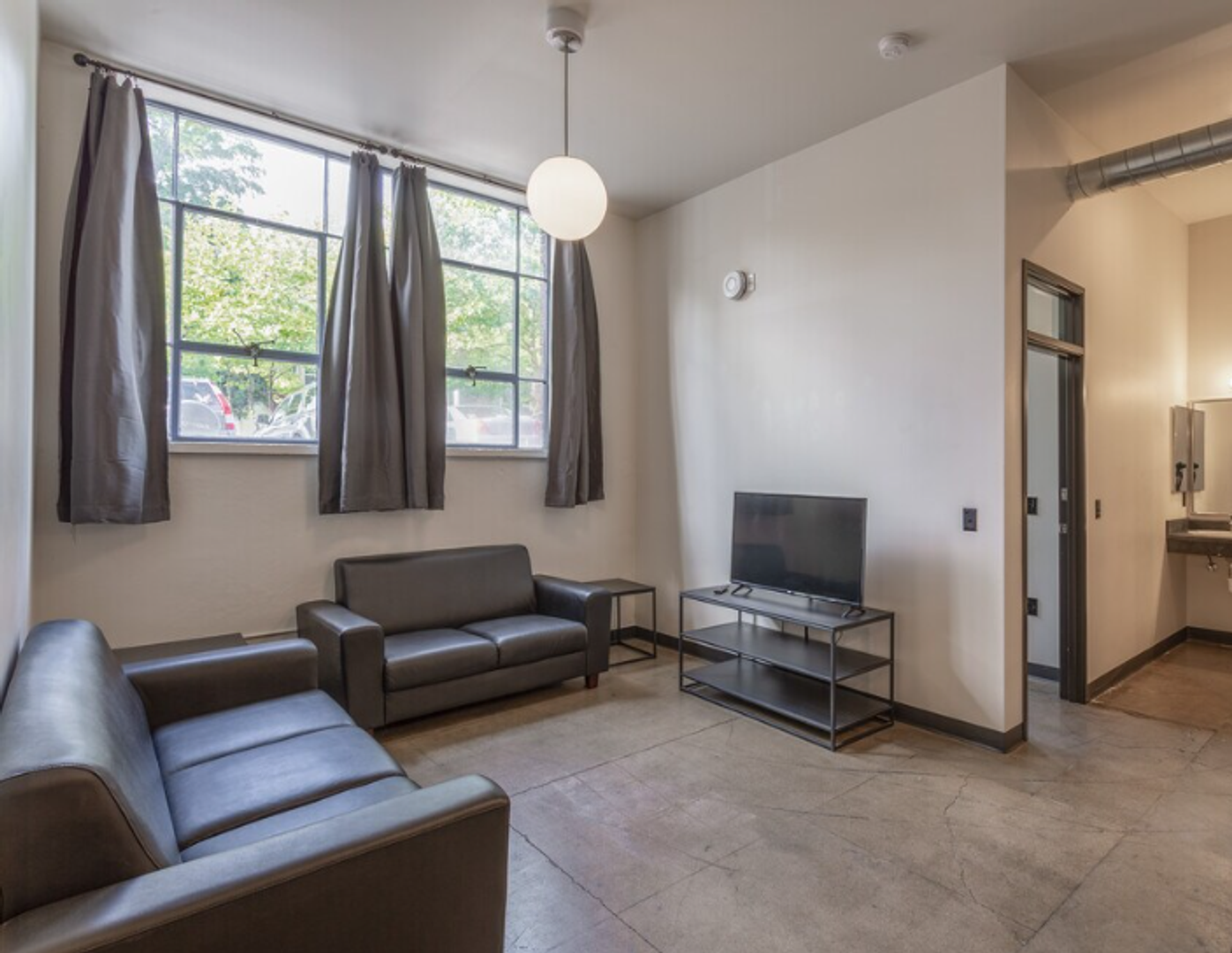 520 4th St unit 207 - D – photo 3