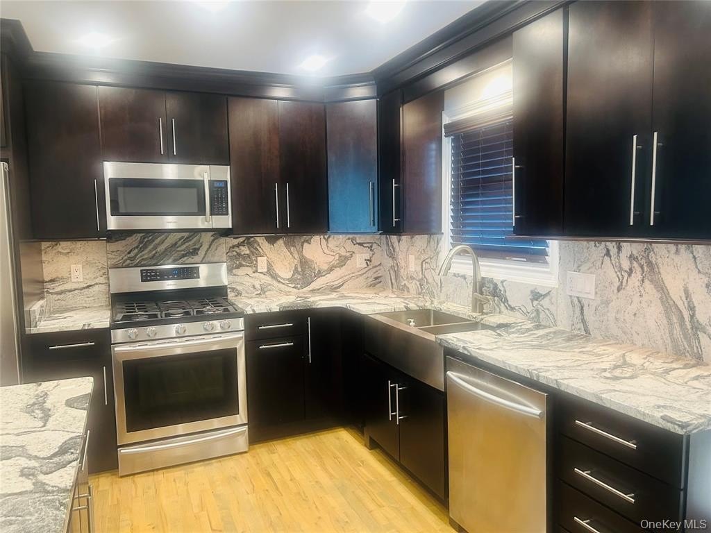 113 Alicia Dr – photo 4