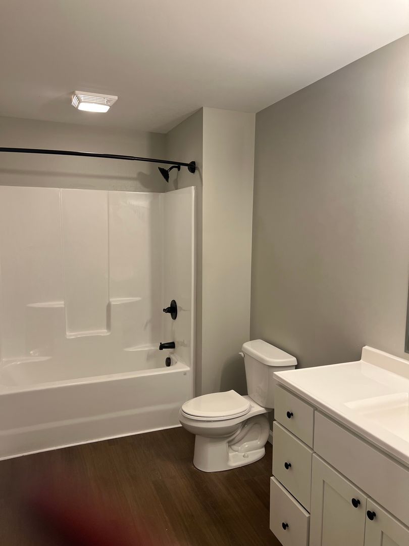 802 Crown St unit A3 Lutes – photo 1