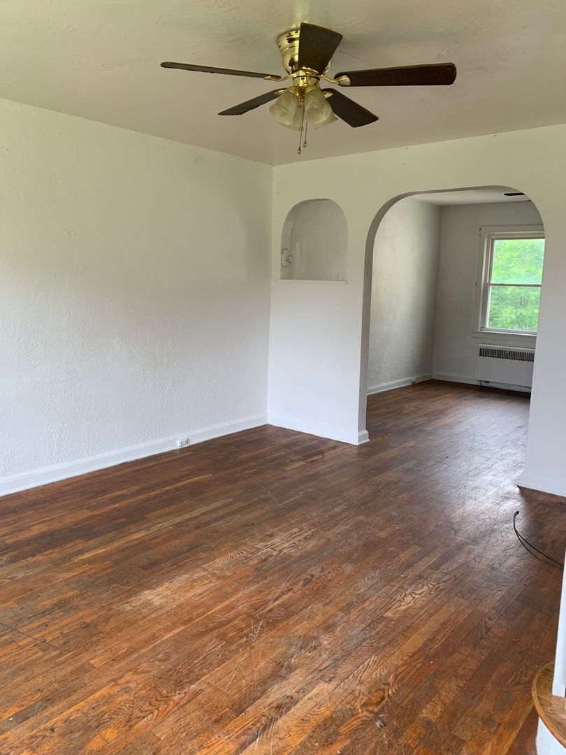 3265 Sunset Blvd unit Apt 4 – photo 3