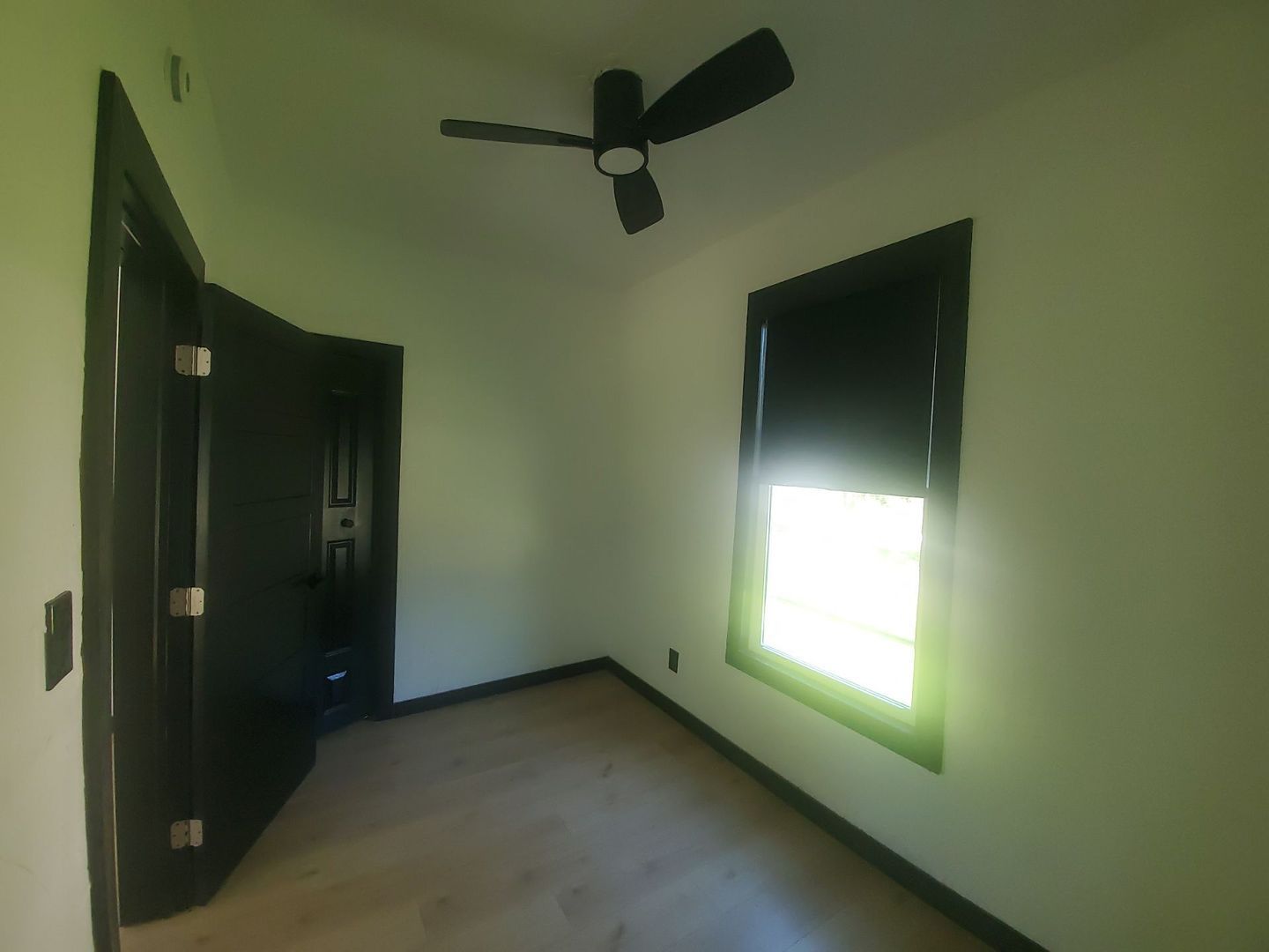 1360 E 93rd St unit 1360 E 93rd - Unit #2 – photo 5