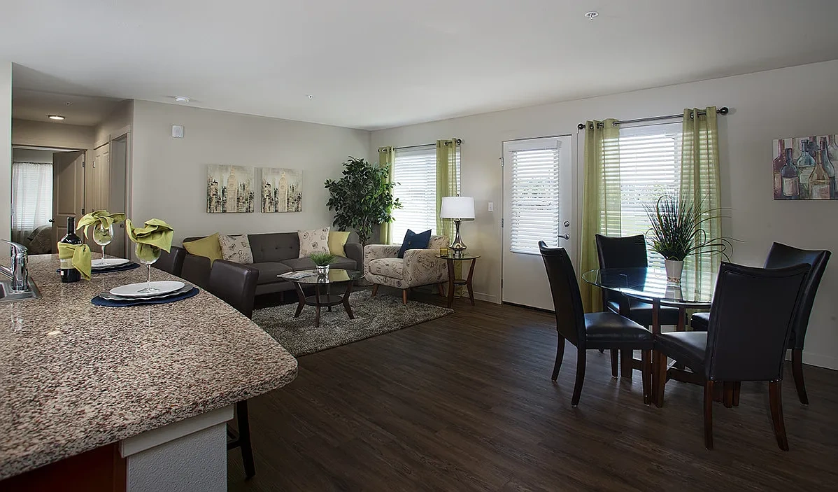 Rock Creek Ridge Apartments – photo 3