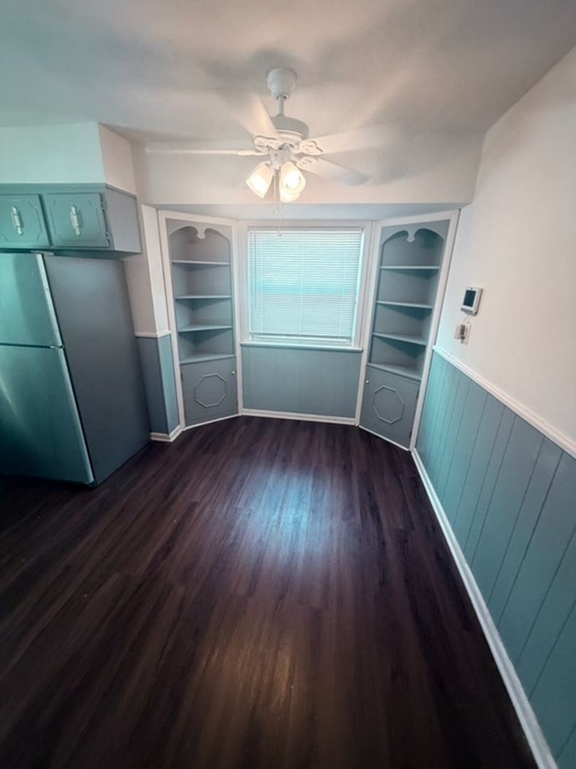 11215 Langton Ave – photo 5