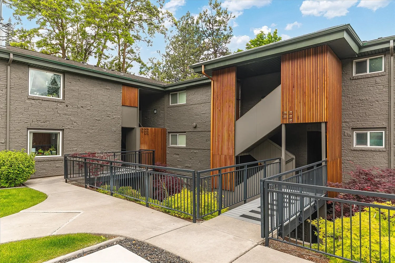 Greenview Manor Apartments – photo 3