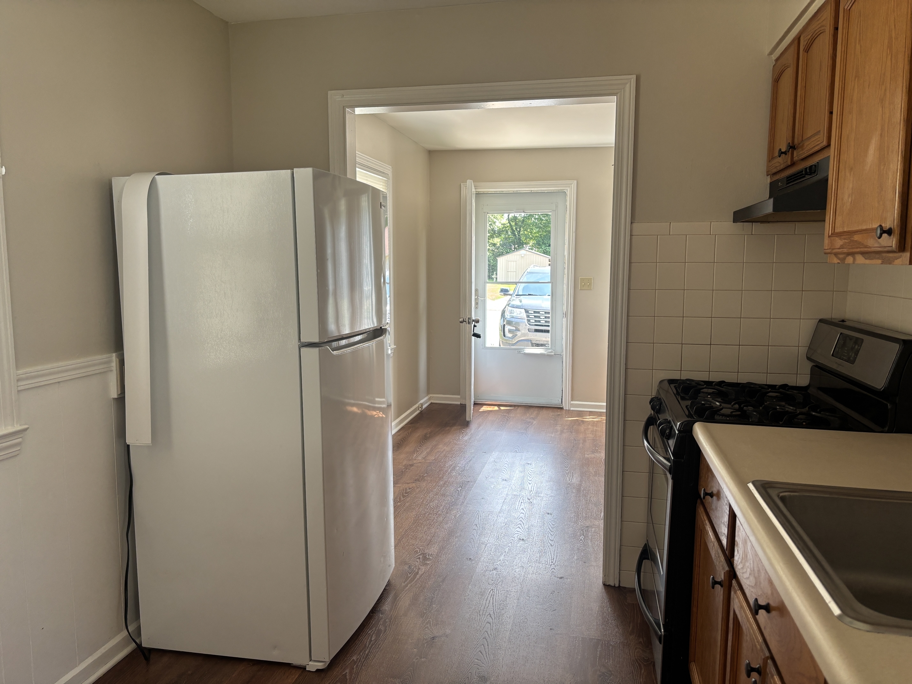 1548 Thalia Ave – photo 1