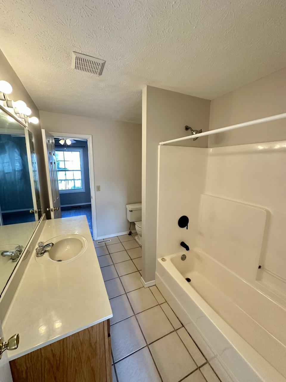 1316 Virginia Ave unit B2 – photo 5