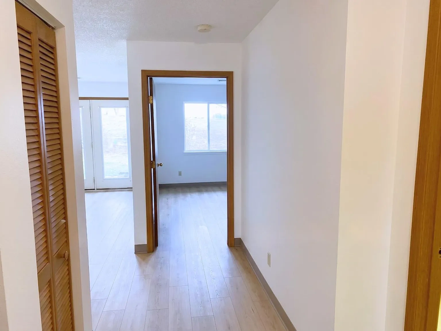 Garrison Park: Upgraded Living in Urbana, OH – photo 1